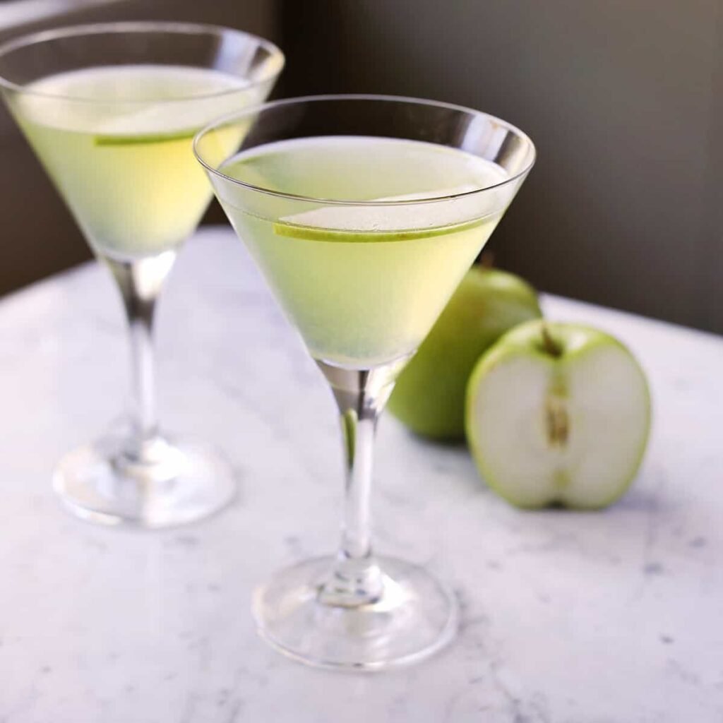 Appletini-recipe.jpg