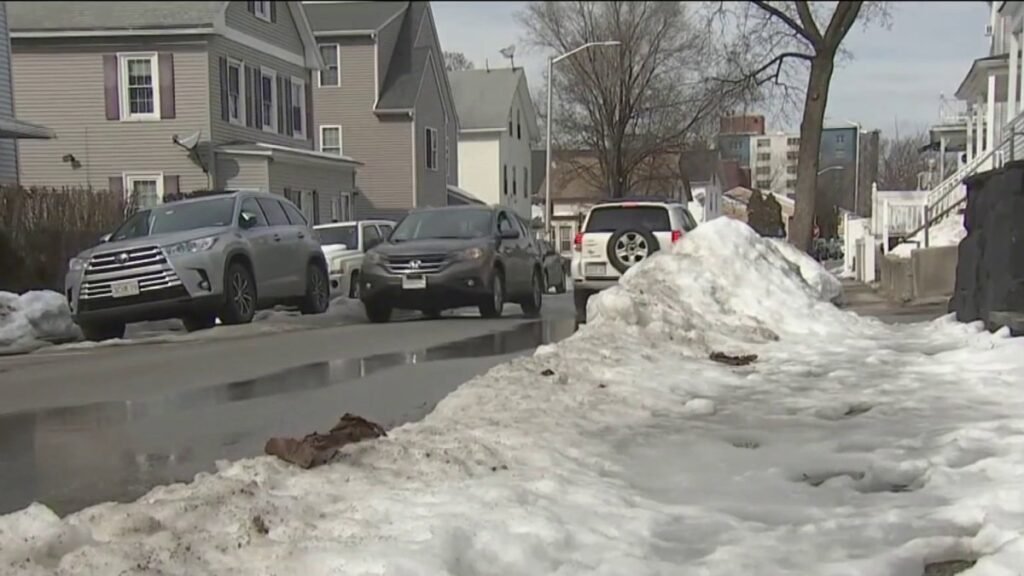 Worcester-residents-fed-up-with-snow-cleanup.jpg