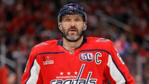 watch-ovechkins-brace-creeps-him-closer-gretzkys.jpg