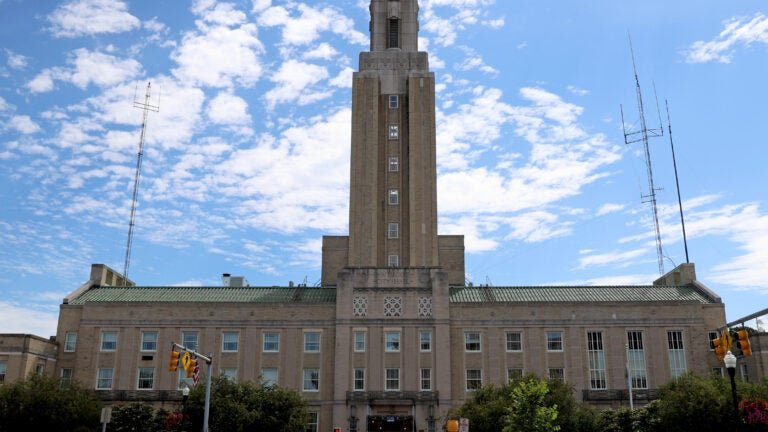 pawtucketcityhall-6801cb19e9972-768x432.jpg
