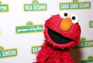 elmo-474901604.jpg