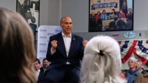 Election_2028_Booker_New_Hampshire_52693-6917b8bf931ba-768x432.jpg