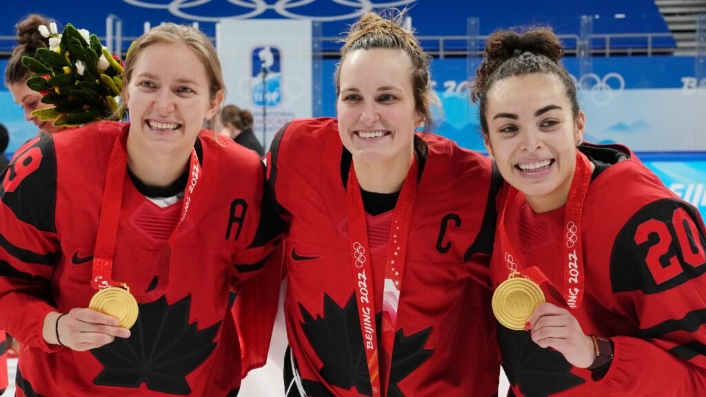 Team-Canadas-Brianne-Jenner-19-Marie-Philip-Poulin-29-and-Sarah-Nurse-20.jpg