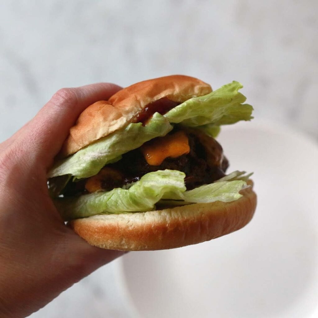 easy-air-fryer-hamburgers.jpg