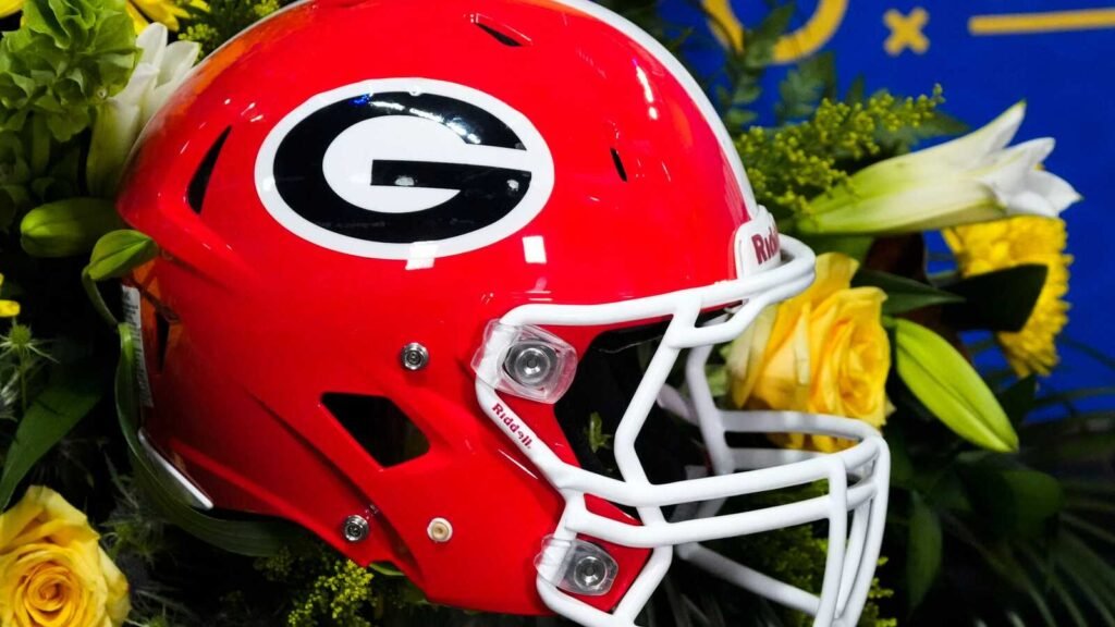 uga-player-son-nfl-hall-famer-charged-11-felony.jpg