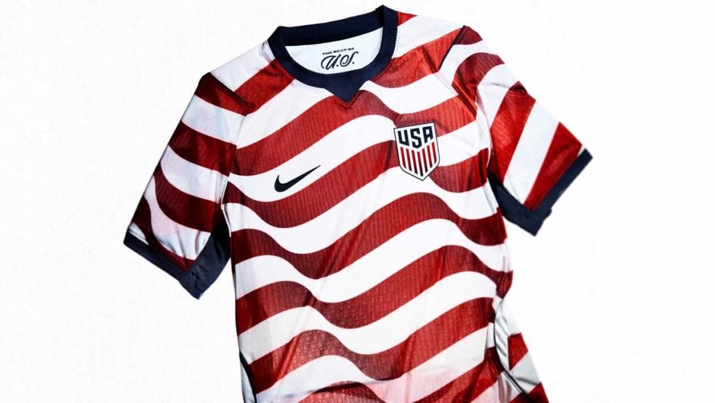 002-nike-football-2026-federation-kits-usa-home-1-69b7fc6a2ef3d.jpg