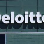 Huge 4 accounting chooses AI over people, cuts advantages & hiring