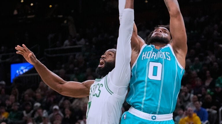 Hornets_Celtics_Basketball_146_7-69d5c4d6362a4-768x432.jpg