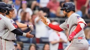 Red_Sox_Royals_Baseball_2_559-6a0bc9ca3c1df-768x432.jpg