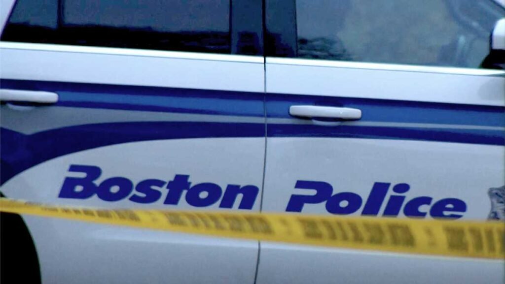 boston-police-cruiser-in-charlestown-6721678b90e0a.jpg