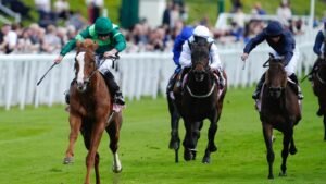 skysports-chester-vase-benvenuto-cellini_7240703.jpg