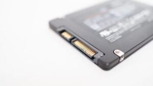 solid-state-drive-ssd-1152x648.jpg