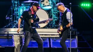 springsteen-16-6a1477d2469d9-768x432.jpg