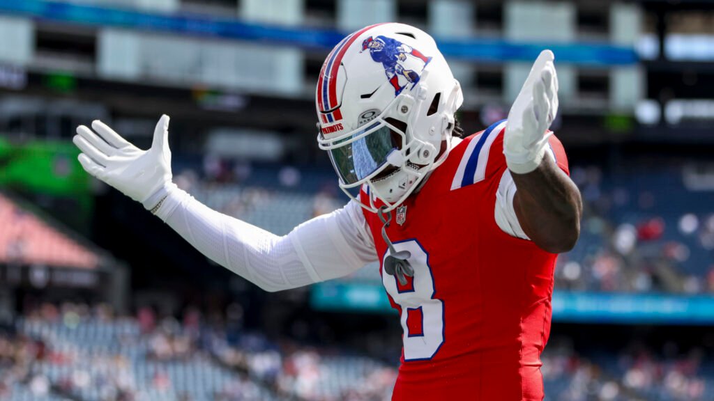6-1k-receiving-yard-nfl-seasons-quiz.jpg