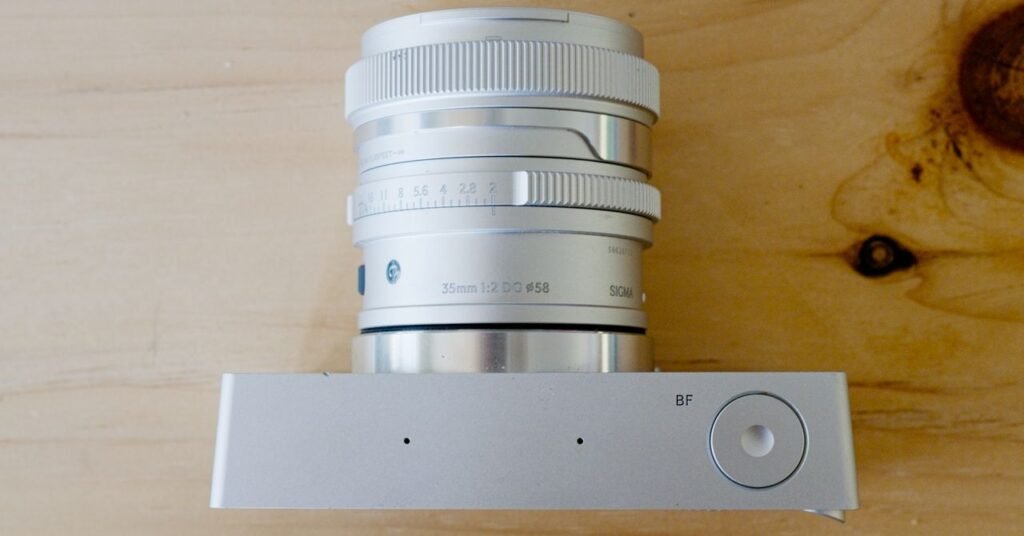 Sigma20BF20Body20with2035f220SOURCE20Scott20Gilbertson.jpg