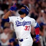 Teoscar Hernandez’s grand slam helps Dodgers rally previous Padres