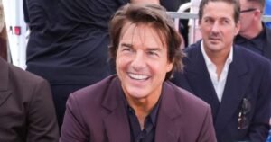 tom-cruise-fifa-closing-ceremony.jpg