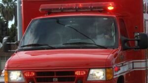40862346-ambulance-generic-jpg.jpg