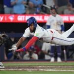 Pink Sox drop fifth straight recreation, fall to Jays 6-4