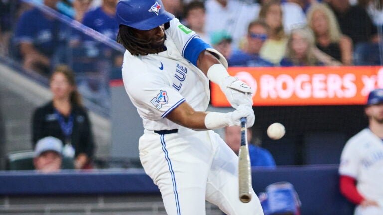 Red_Sox_Blue_Jays_Baseball_67191-6a7a92e312dc9-768x432.jpg
