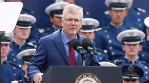 AP26258433199406.jpg