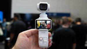 Insta360-Luna-Pro-1-of-4.jpg