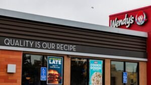 Wendys-6a9af589bb099-768x432.jpg