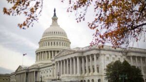 ap-us-capitol-generic-1493918911.jpg