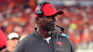 five-coaches-players-under-pressure-week-3.jpg