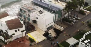 sinkhole-malibu-nicolas-cage.jpg