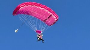 Skydiving-teacher-1.jpg