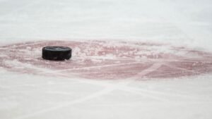 hockey-generic_1.jpg