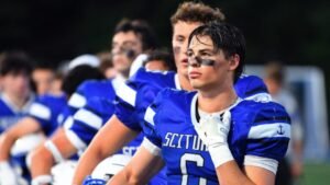 s3___bgmp-arc_arc-feeds_generic-photos_to-arc_dtlumackifootball163-6ae016255073e-768x432.jpg